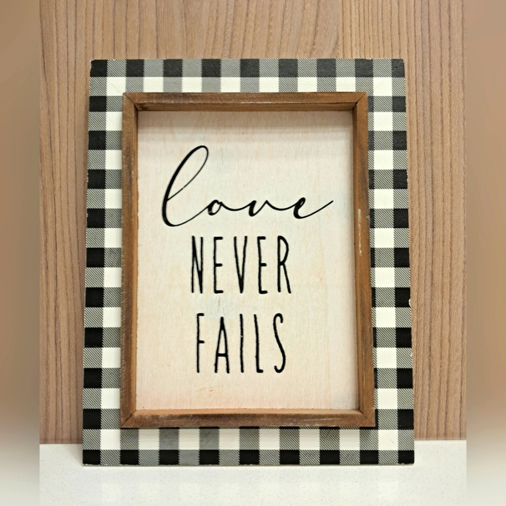 WALL DECOR - Picture 2 of 5